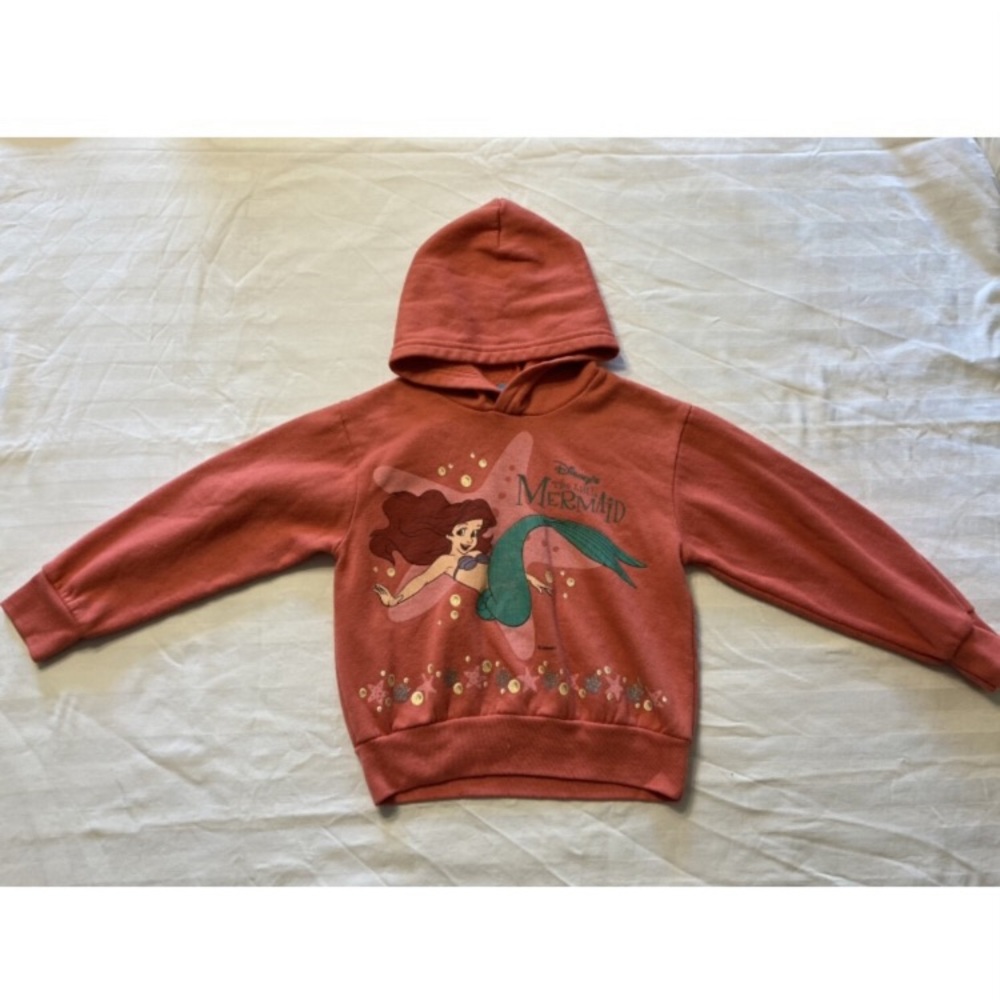Little Mermaid Hoodie. Size 4-5. Disney. Ariel.